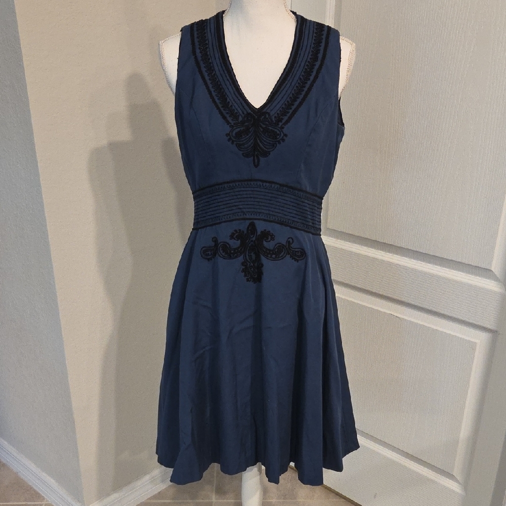 Badgley Mischka Midnight Blue Embroidered Midi Dress